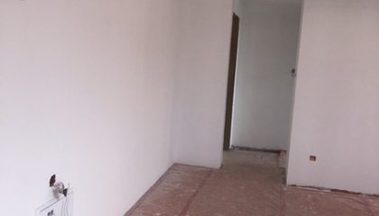 東原千潯油漆階段