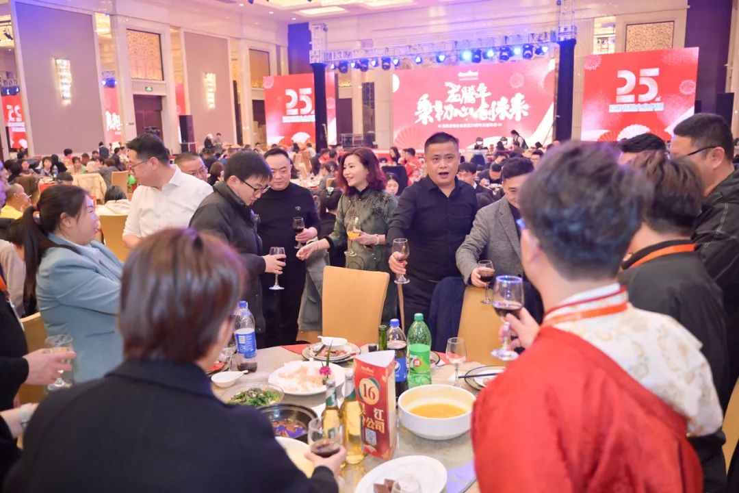 龍騰年·秉初心·創未來|清風裝飾25周年主題年會圓滿成功！