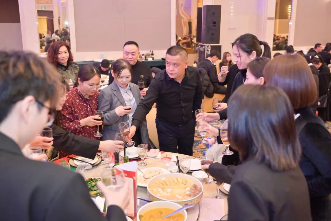 龍騰年·秉初心·創未來|清風裝飾25周年主題年會圓滿成功！