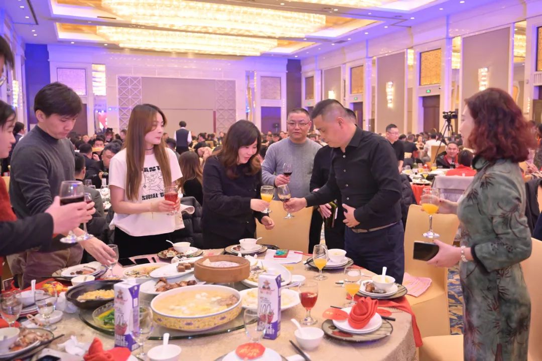 龍騰年·秉初心·創未來|清風裝飾25周年主題年會圓滿成功！