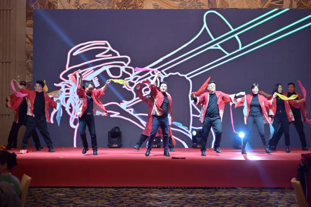 龍騰年·秉初心·創未來|清風裝飾25周年主題年會圓滿成功！