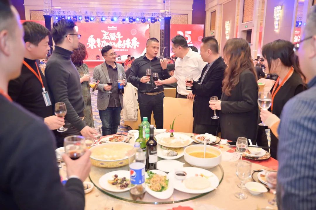 龍騰年·秉初心·創未來|清風裝飾25周年主題年會圓滿成功！