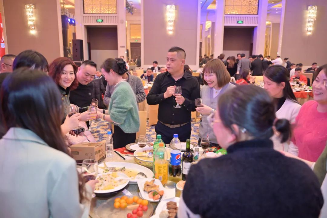 龍騰年·秉初心·創未來|清風裝飾25周年主題年會圓滿成功！