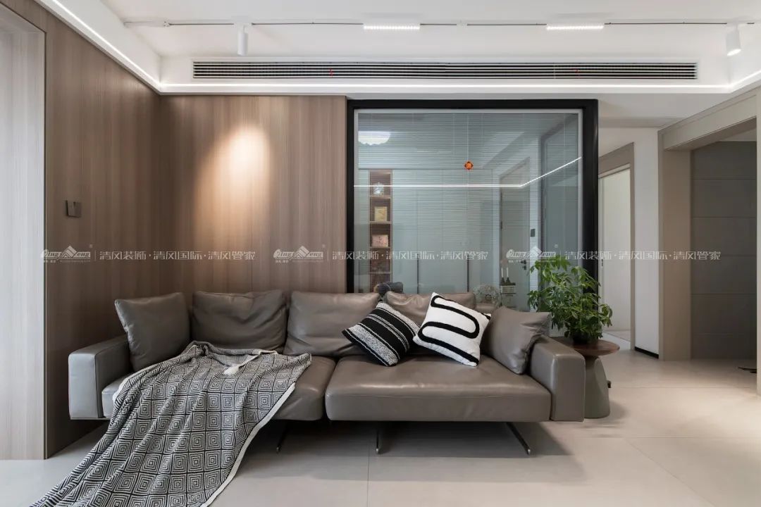 賞·析|140㎡現代簡約，光影自由穿梭的家滿是松弛感！