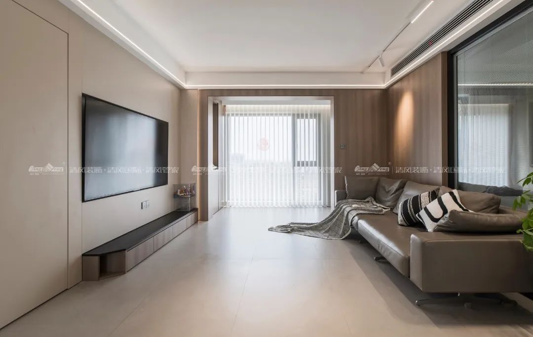 賞·析|140㎡現代簡約，光影自由穿梭的家滿是松弛感！