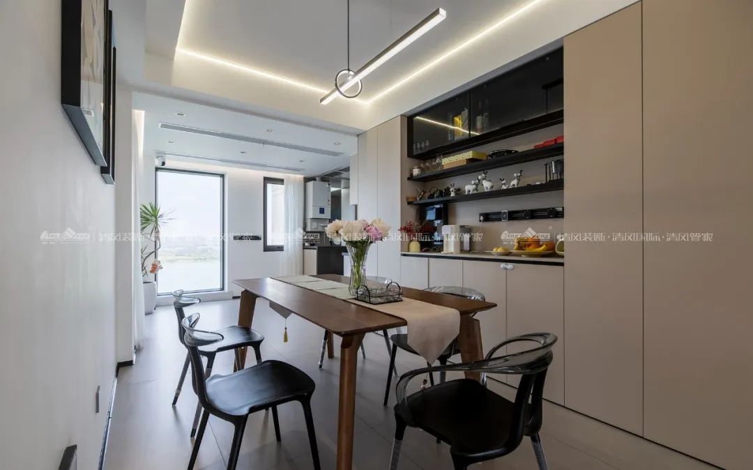 賞·析|140㎡現代簡約，光影自由穿梭的家滿是松弛感！