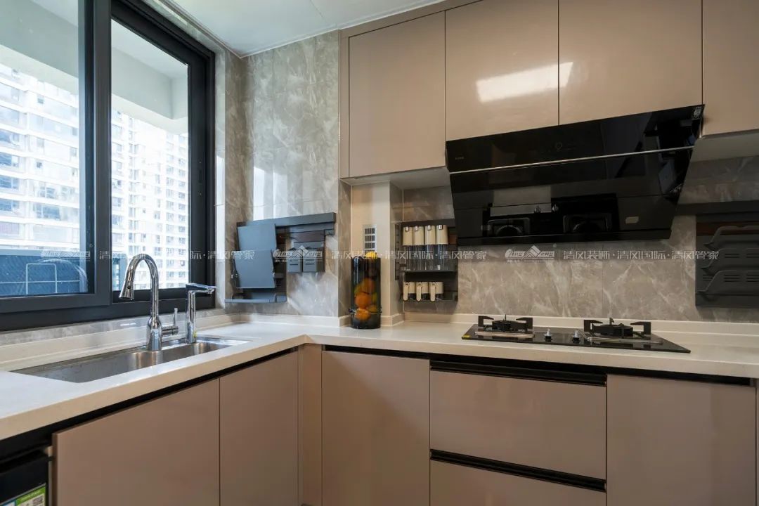 賞·析|140㎡現(xiàn)代簡(jiǎn)約,溫馨舒適感拉滿(mǎn)! 賞·析|140㎡現(xiàn)代簡(jiǎn)約,溫馨舒適感拉滿(mǎn)!