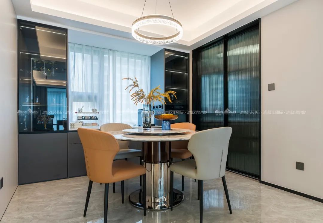 賞·析|140㎡現(xiàn)代簡(jiǎn)約,溫馨舒適感拉滿(mǎn)! 賞·析|140㎡現(xiàn)代簡(jiǎn)約,溫馨舒適感拉滿(mǎn)!