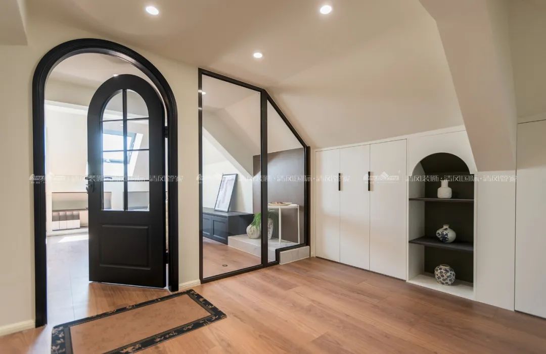 賞·析|300㎡輕法混搭風，時尚溫馨感拉滿！