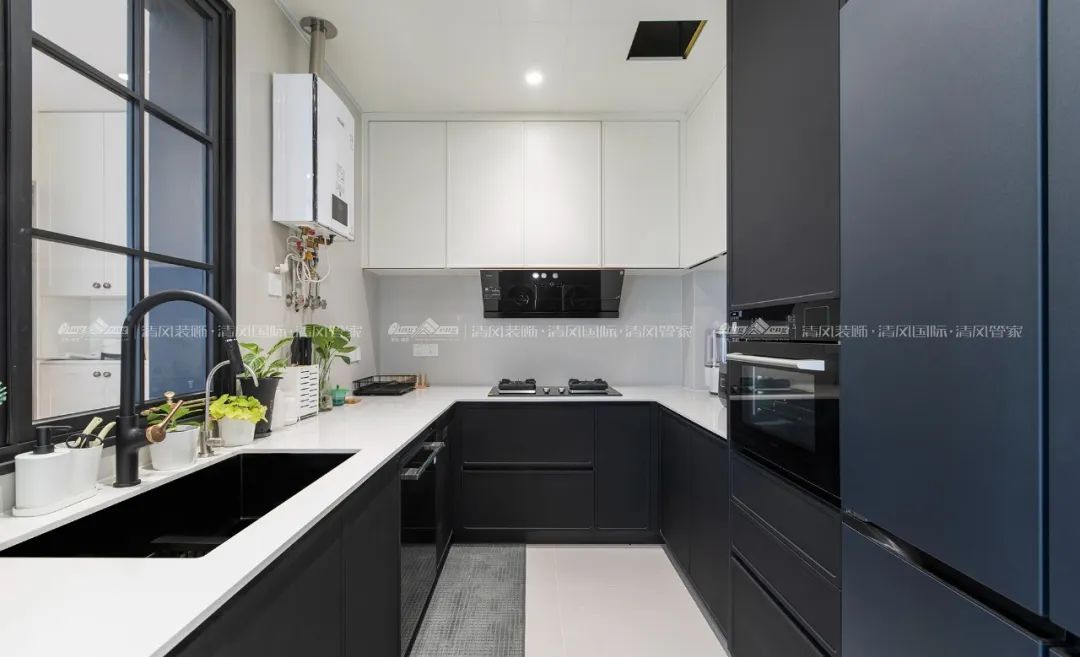 賞·析|300㎡輕法混搭風，時尚溫馨感拉滿！