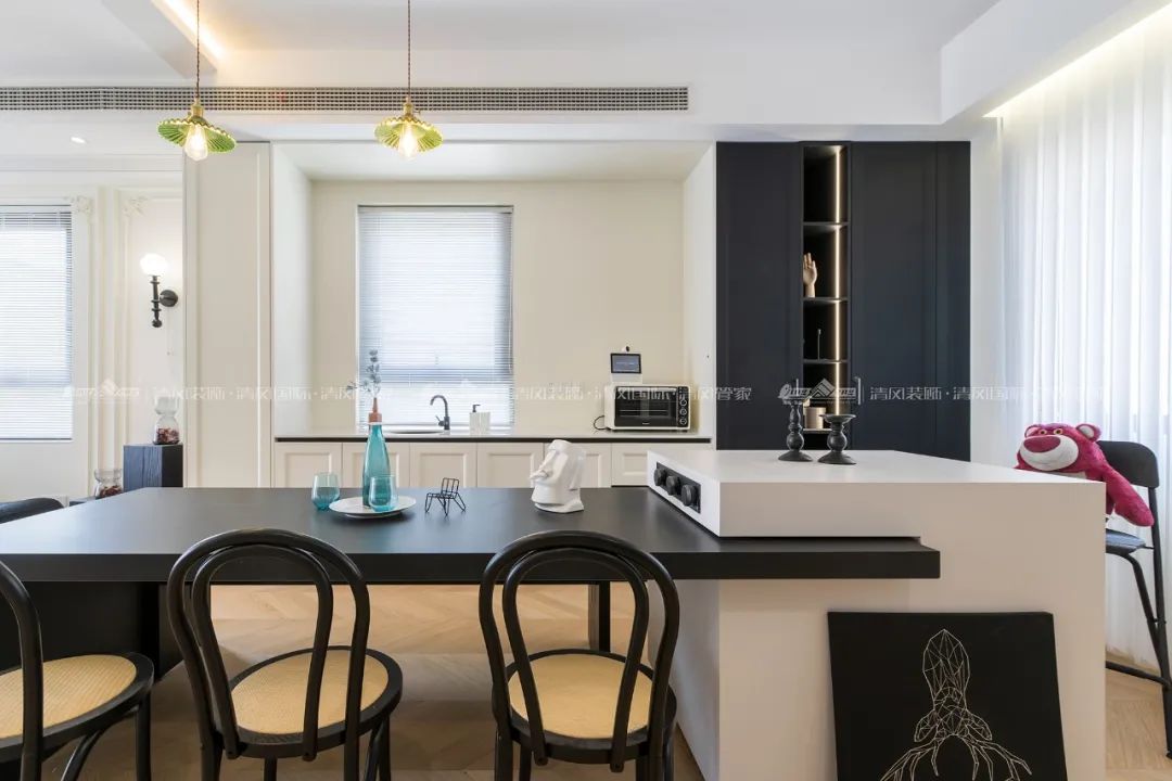 賞·析|300㎡輕法混搭風，時尚溫馨感拉滿！