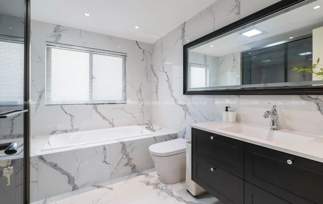 賞·析|300㎡輕法混搭風，時尚溫馨感拉滿！