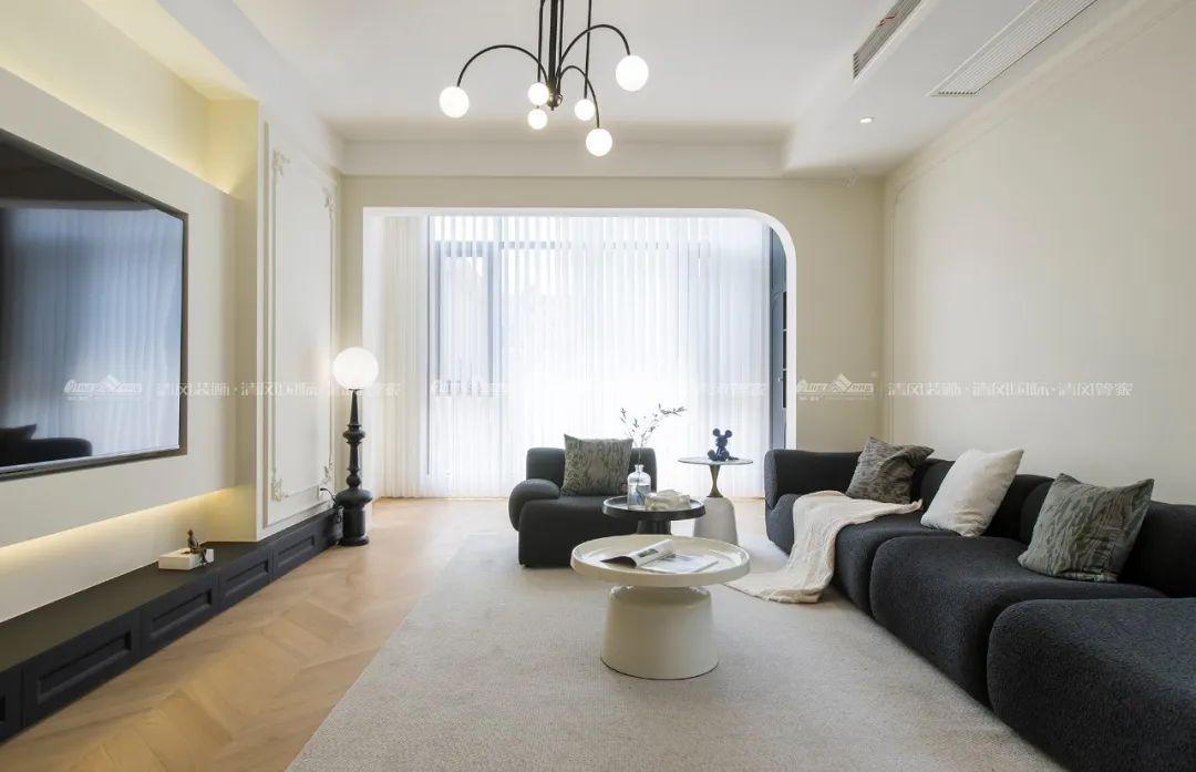 賞·析|300㎡輕法混搭風，時尚溫馨感拉滿！