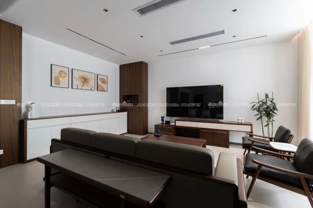 賞·析|420㎡現(xiàn)代簡(jiǎn)約，家是自然的延伸