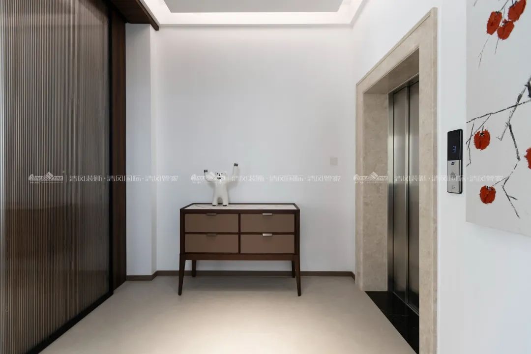 賞·析|420㎡現(xiàn)代簡(jiǎn)約，家是自然的延伸