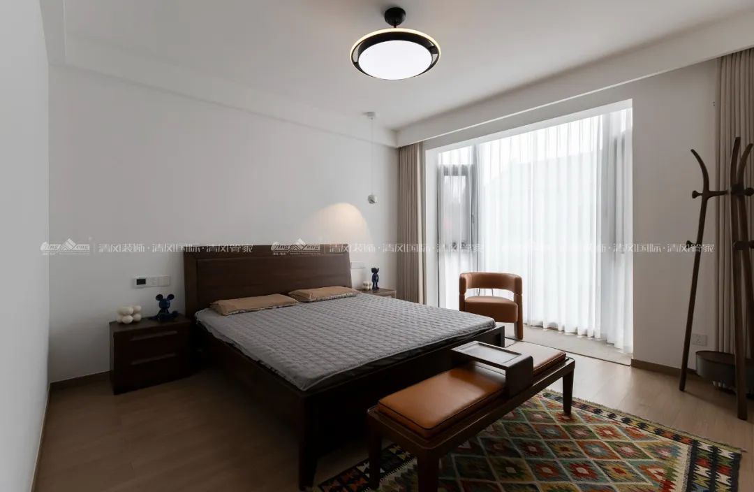 賞·析|420㎡現(xiàn)代簡(jiǎn)約，家是自然的延伸