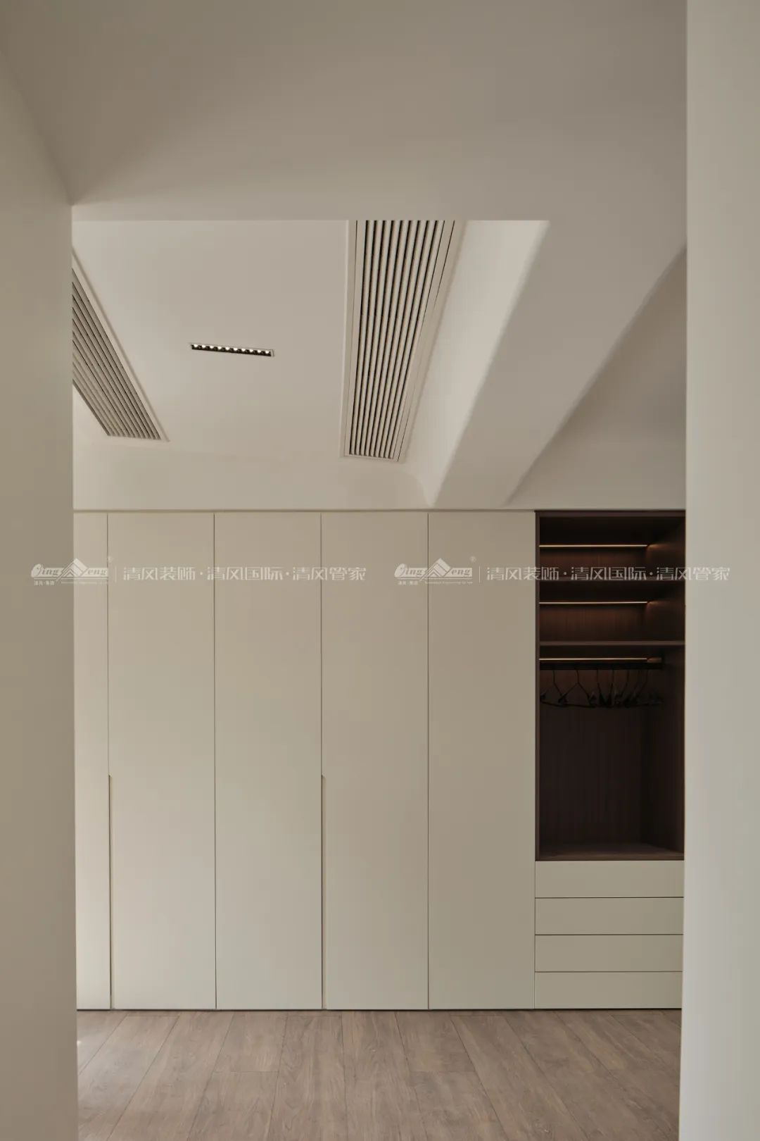 賞·析|289㎡現代極簡別墅,生活與藝術的碰撞 賞·析|289㎡現代極簡別墅,生活與藝術的碰撞