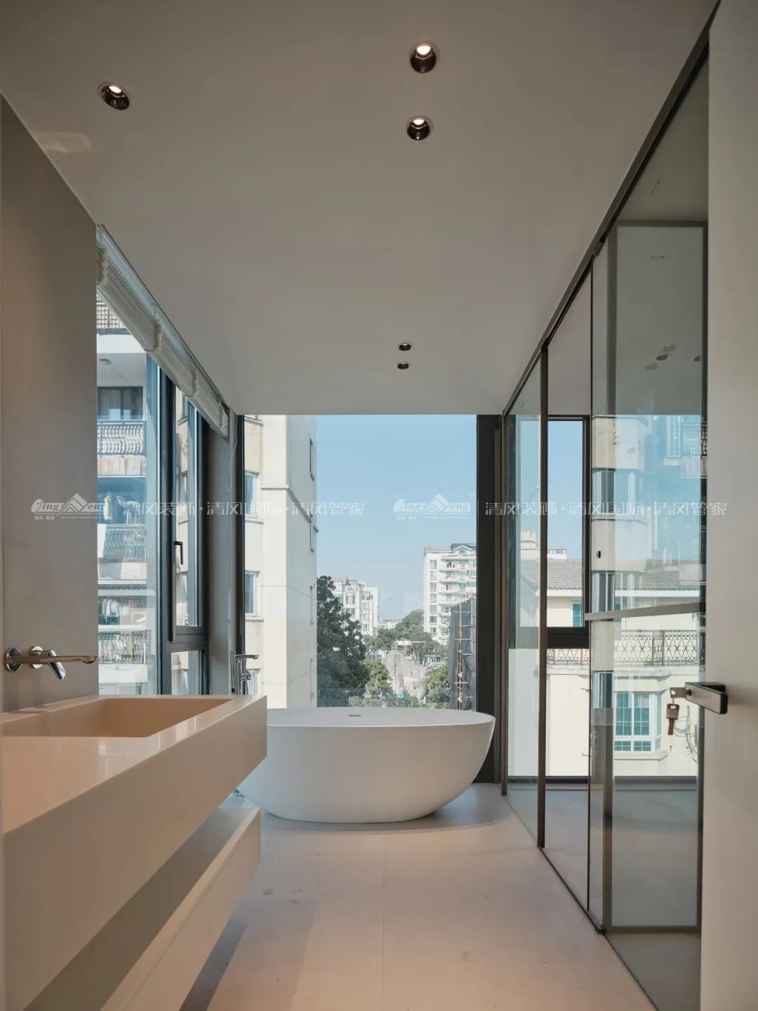 賞·析|289㎡現代極簡別墅,生活與藝術的碰撞 賞·析|289㎡現代極簡別墅,生活與藝術的碰撞