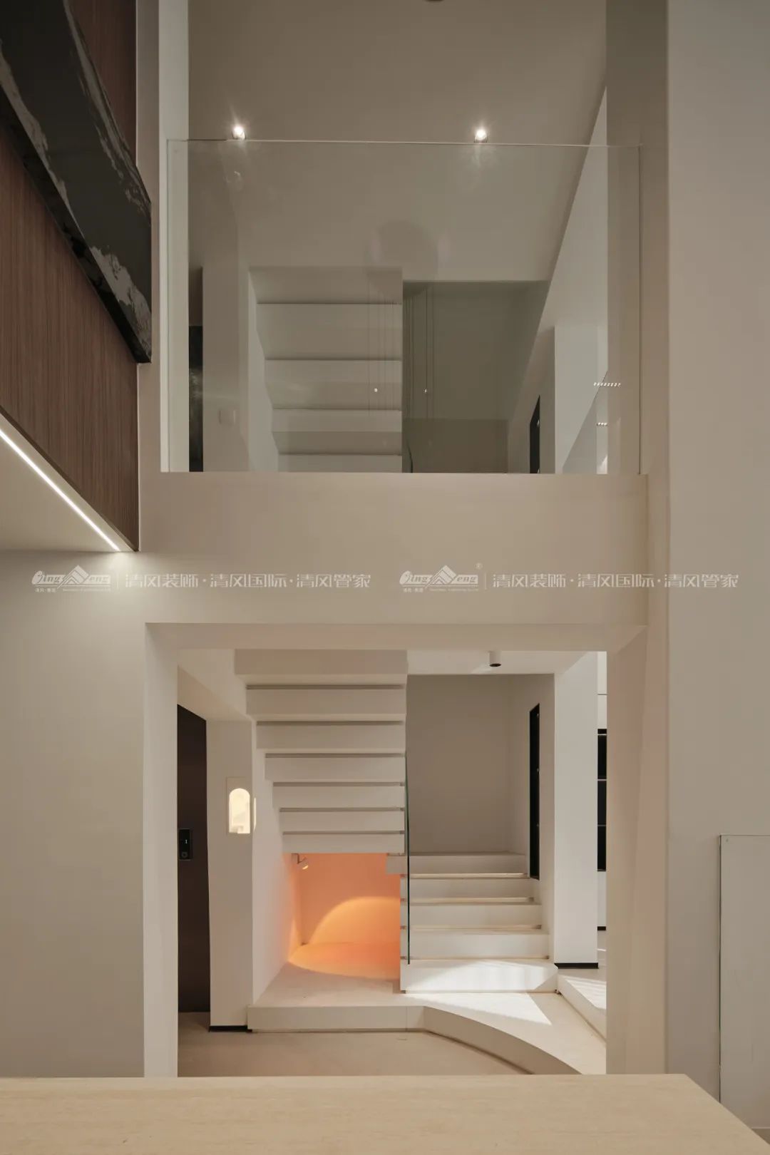 賞·析|289㎡現代極簡別墅,生活與藝術的碰撞 賞·析|289㎡現代極簡別墅,生活與藝術的碰撞